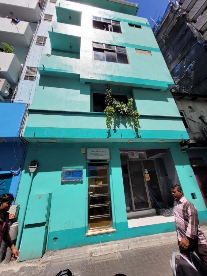 Ontrack Travel Transit Hotel มาเล ภายนอก รูปภาพ